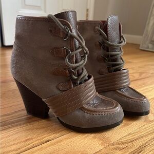 Ankle booties